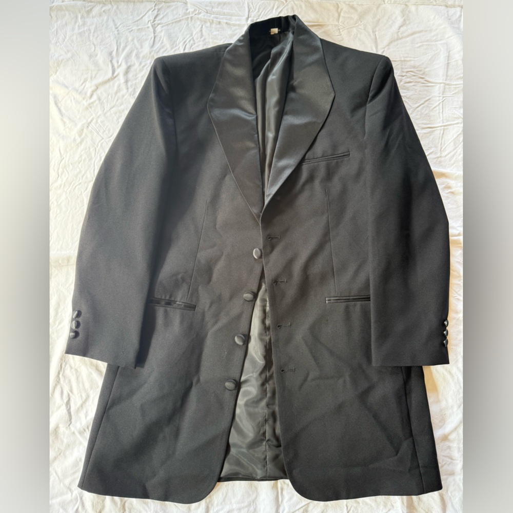 Black Tuxedo Blazer – Size 38R – New with Tags